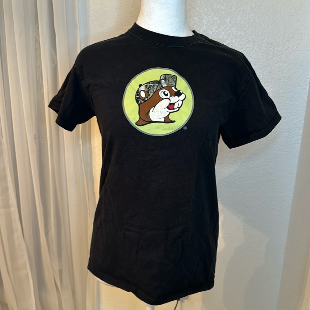Buc-ees Tee